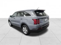 Used 2023 Kia Sorento LX