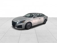 Used 2023 Nissan Altima 2.5 SV