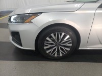 Used 2023 Nissan Altima 2.5 SV