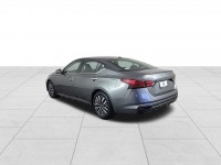Used 2023 Nissan Altima 2.5 SV
