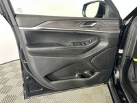 Used 2023 Jeep Grand Cherokee Limited