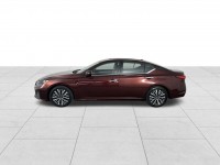 Used 2023 Nissan Altima 2.5 SV
