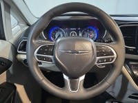 Used 2023 Chrysler Pacifica Touring L