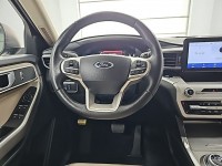 Used 2023 Ford Explorer XLT