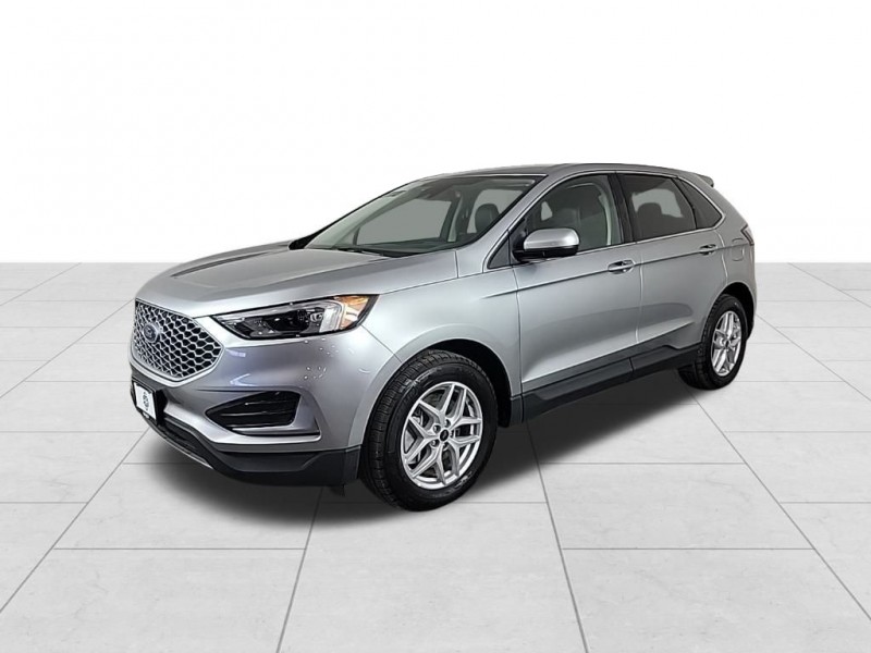 Used 2023 Ford Edge SEL