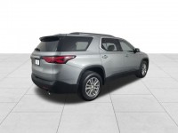 Used 2023 Chevrolet Traverse LT