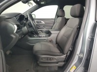 Used 2023 Chevrolet Traverse LT