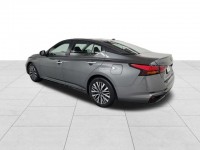 Used 2023 Nissan Altima 2.5 SV