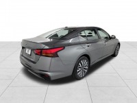 Used 2023 Nissan Altima 2.5 SV
