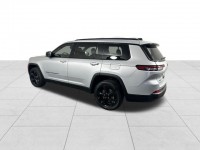 Used 2023 Jeep Grand Cherokee Altitude