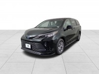 Used 2023 Toyota Sienna LE