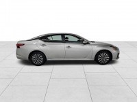 Used 2023 Nissan Altima 2.5 SV