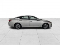 Used 2023 Nissan Altima 2.5 SV