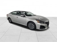 Used 2023 Nissan Altima 2.5 SV