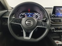 Used 2023 Nissan Altima 2.5 SV