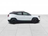 Used 2023 GMC Terrain AT4