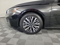 Used 2023 Nissan Altima 2.5 SV