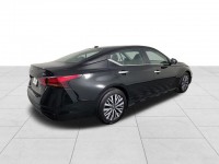 Used 2023 Nissan Altima 2.5 SV