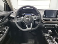 Used 2023 Nissan Altima 2.5 SV