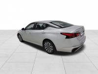 Used 2023 Nissan Altima 2.5 SV