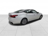 Used 2023 Nissan Altima 2.5 SV