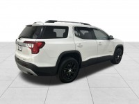 Used 2023 GMC Acadia SLT