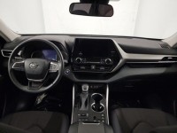 Used 2023 Toyota Highlander LE