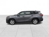 Used 2023 Toyota Highlander LE