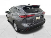 Used 2023 Toyota Highlander LE