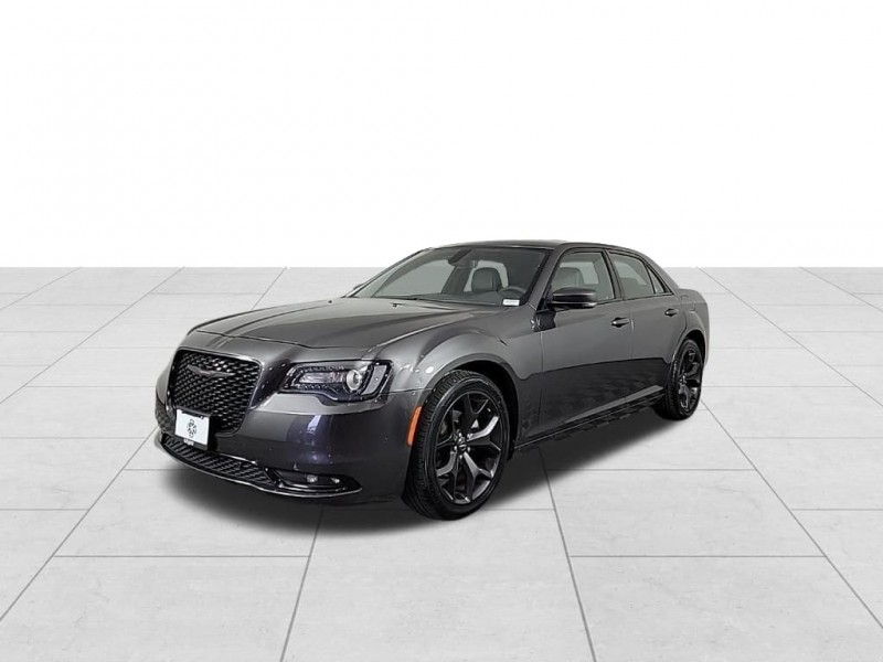 Used 2023 Chrysler 300 S
