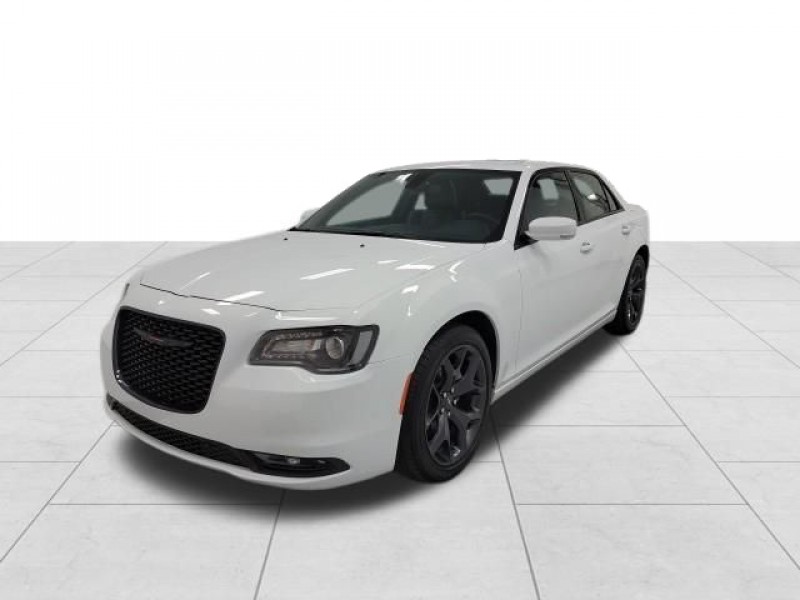 Used 2023 Chrysler 300 S