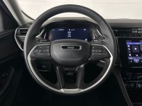 Used 2023 Jeep Grand Cherokee Laredo