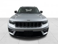 Used 2023 Jeep Grand Cherokee Laredo