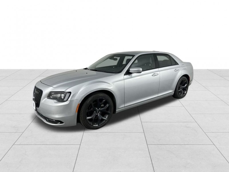 Used 2023 Chrysler 300 S