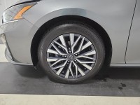Used 2023 Nissan Altima 2.5 SV
