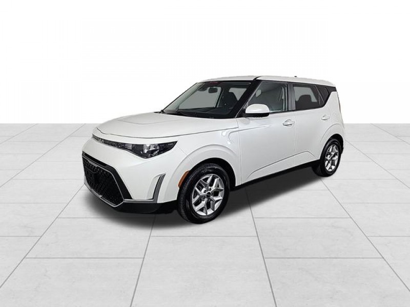 Used 2023 Kia Soul LX
