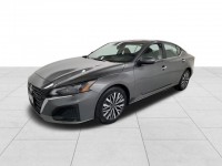 Used 2023 Nissan Altima 2.5 SV