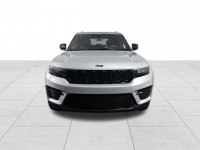 Used 2023 Jeep Grand Cherokee Laredo