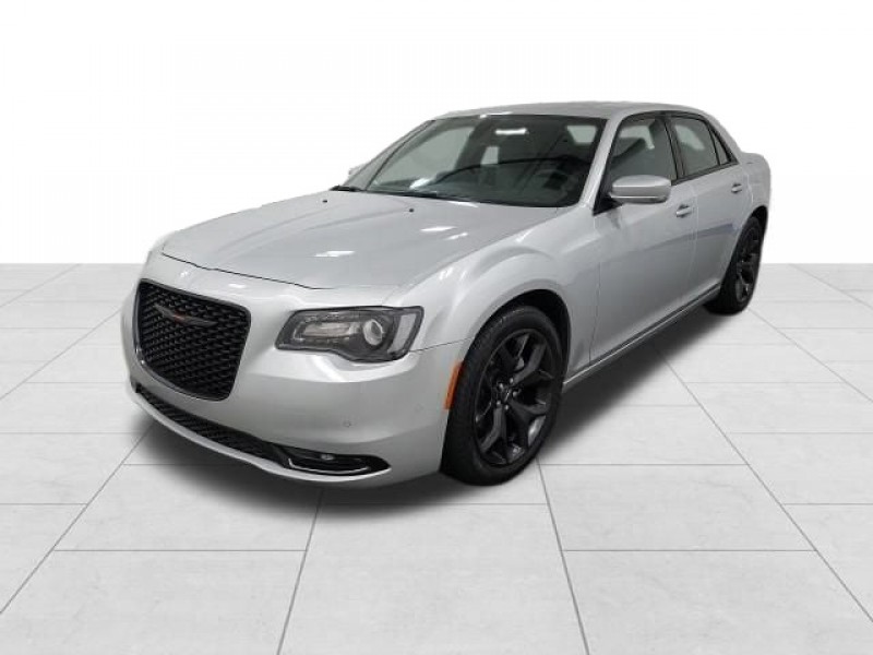 Used 2023 Chrysler 300 S