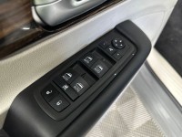 Used 2023 Chrysler Pacifica Limited