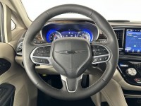 Used 2023 Chrysler Pacifica Limited