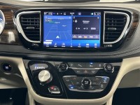 Used 2023 Chrysler Pacifica Limited