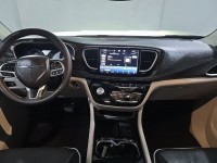Used 2023 Chrysler Pacifica Limited