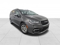 Used 2023 Chrysler Pacifica Limited