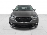 Used 2023 Chrysler Pacifica Limited