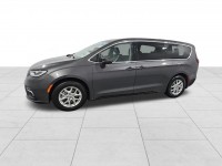 Used 2023 Chrysler Pacifica Touring L