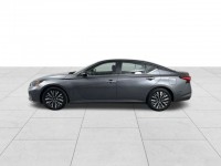 Used 2024 Nissan Altima 2.5 SV