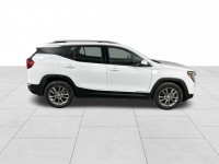 Used 2024 GMC Terrain SLT