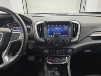 Used 2024 GMC Terrain SLT