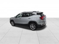 Used 2024 GMC Terrain SLT